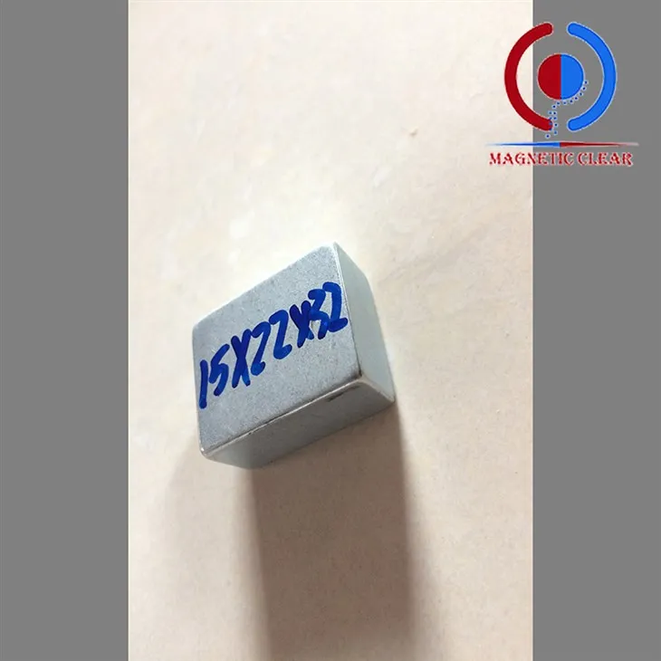 मजबूत नियोडिमियम चुंबक